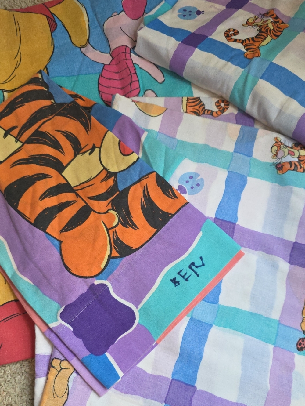 Disney Tigger & Friends Kids Bedding Bundle - Twin Sheet Set